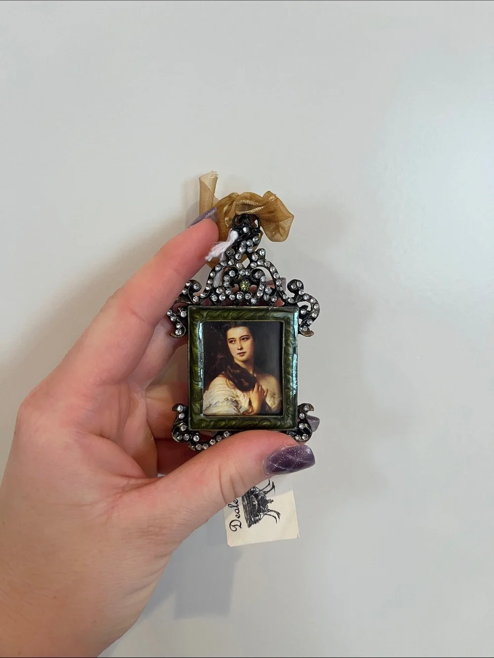 Vintage-Inspired Green and Black Jeweled Mini Picture Frame